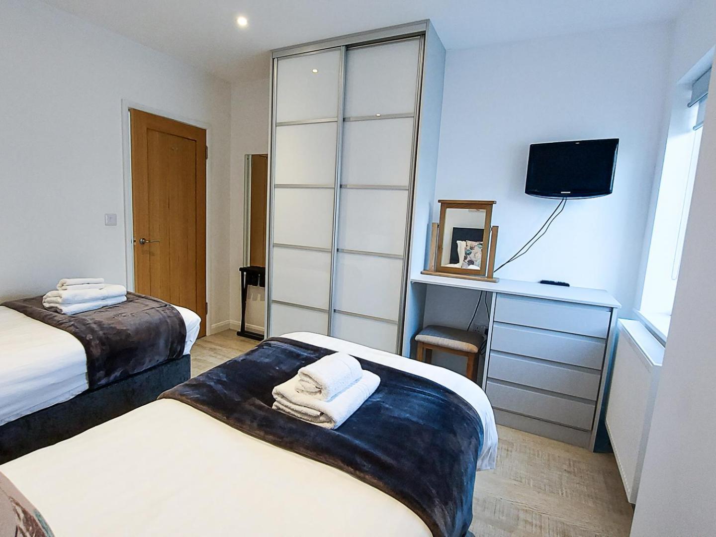 Meadow View Apartments New Quay Extérieur photo