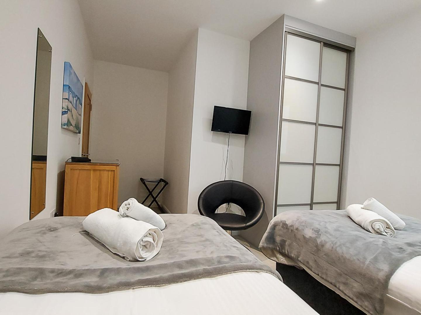 Meadow View Apartments New Quay Extérieur photo